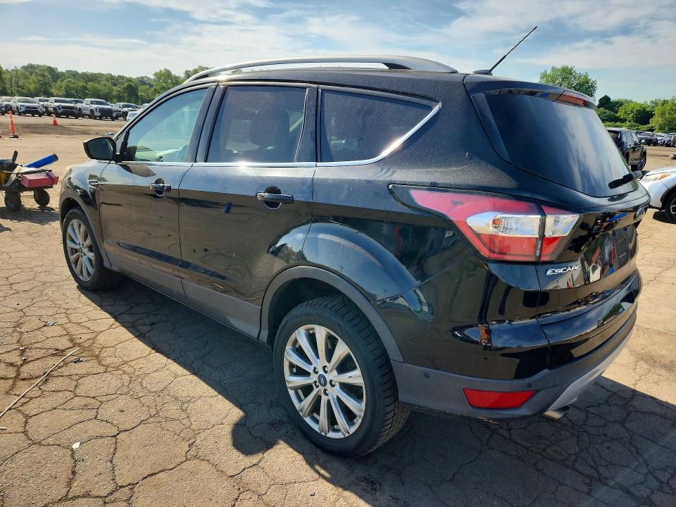 2017 Ford Escape მანქანა იყიდება აუქციონზე, vin: 1FMCU9JD7HUE62241, აუქციონის ნომერი: 56079316