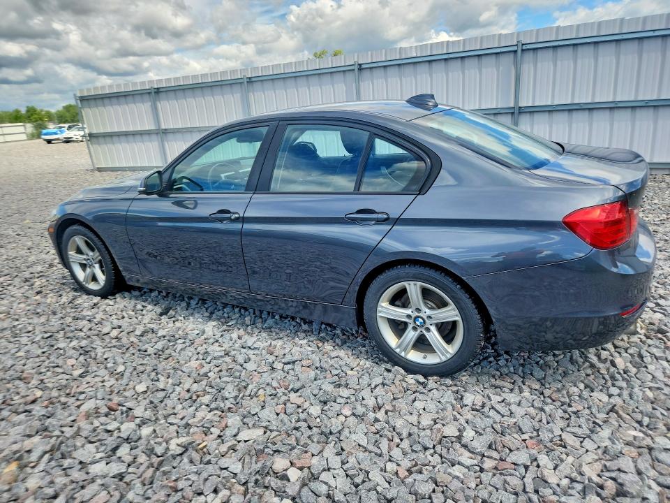 2015 Bmw 320 მანქანა იყიდება აუქციონზე, vin: WBA3C3G55FNT51132, აუქციონის ნომერი: 57937036