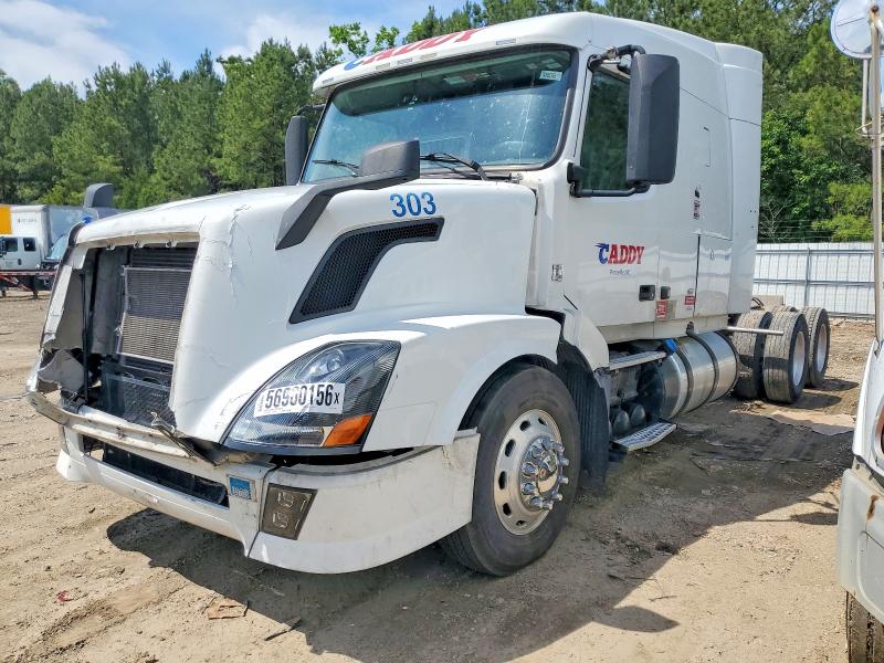 2014 Volvo Vn მანქანა იყიდება აუქციონზე, vin: 4V4NC9EH0EN177811, აუქციონის ნომერი: 56960156