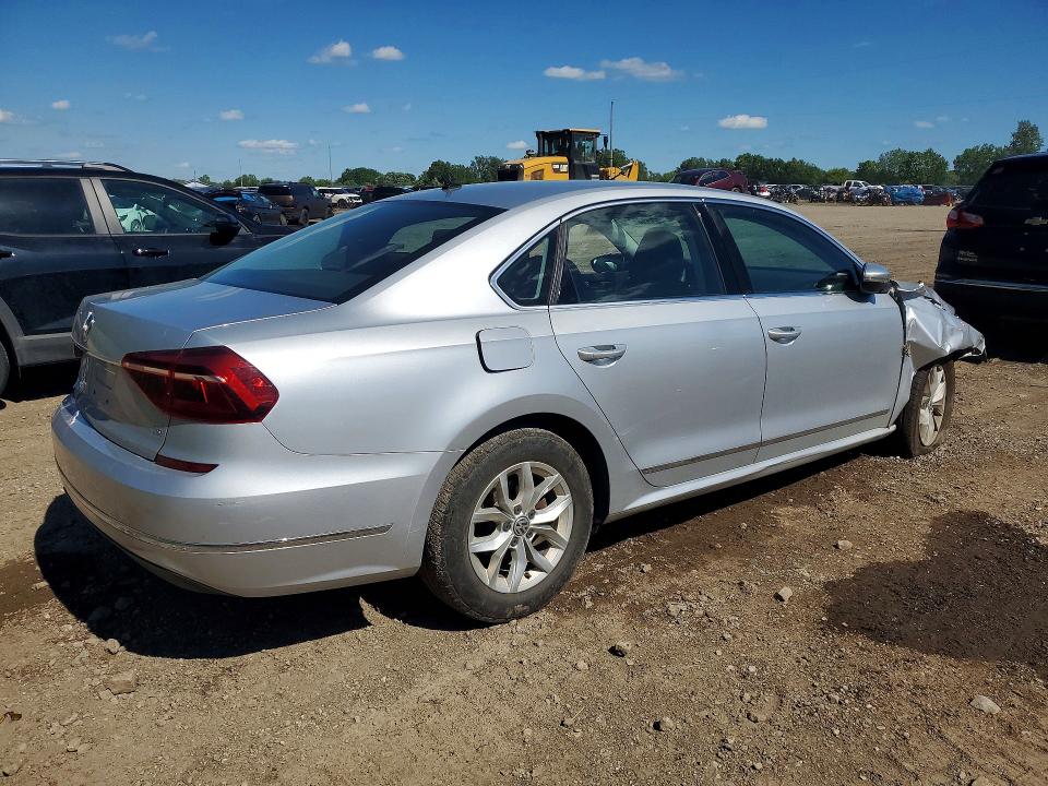 57118516 :رقم المزاد ، 1VWAT7A32HC057854 vin ، 2017 Volkswagen Passat مزاد بيع