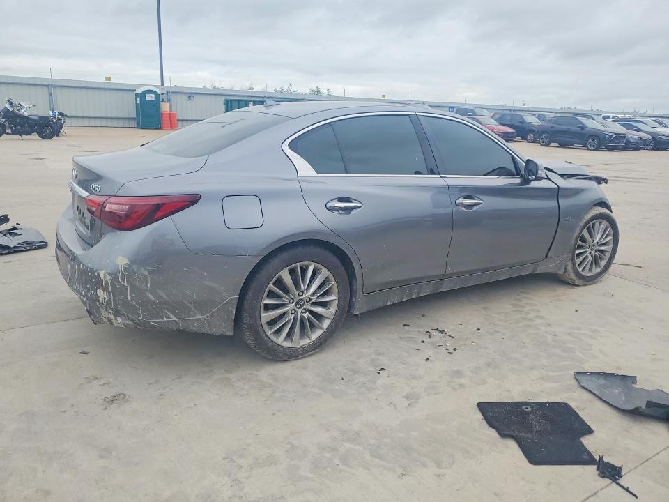 56789236 :رقم المزاد ، JN1EV7AP7JM355059 vin ، 2018 Infiniti Q50 مزاد بيع