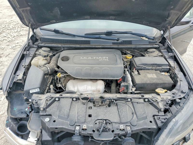 Продаж на аукціоні авто 2015 Chrysler 200, vin: 1C3CCCBB7FN749172, номер лоту: 55163266