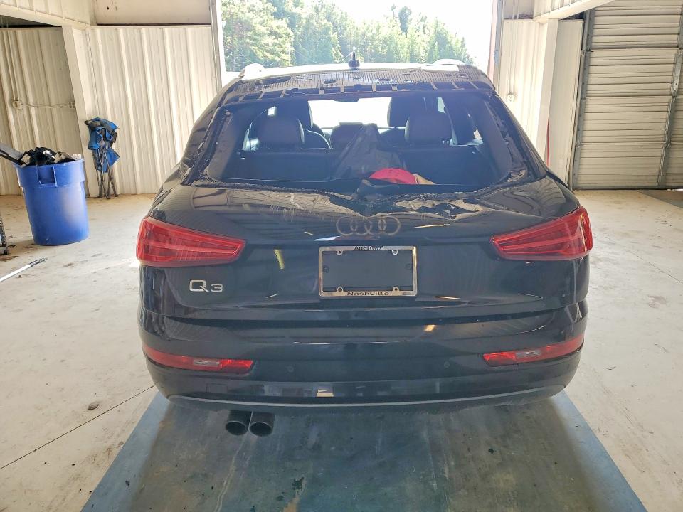 58508256 :رقم المزاد ، WA1BCCFS5HR004248 vin ، 2017 Audi Q3 مزاد بيع