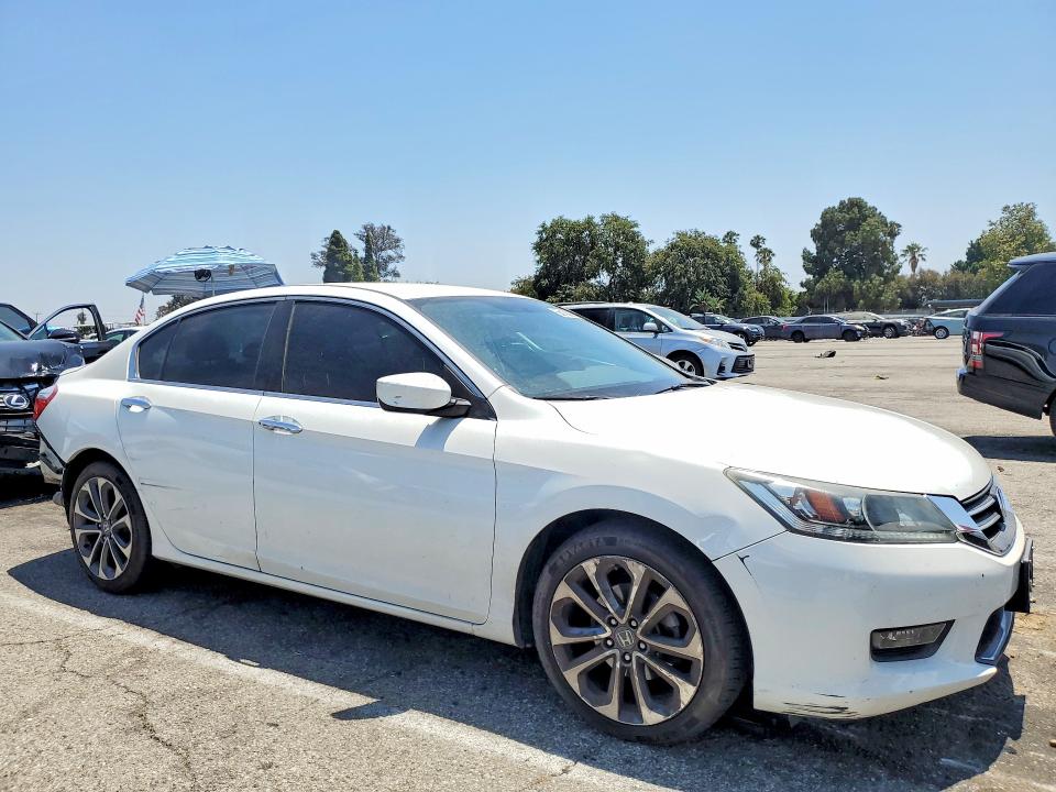 Продажа на аукционе авто 2014 Honda Accord, vin: 1HGCR2F51EA282427, номер лота: 56150896