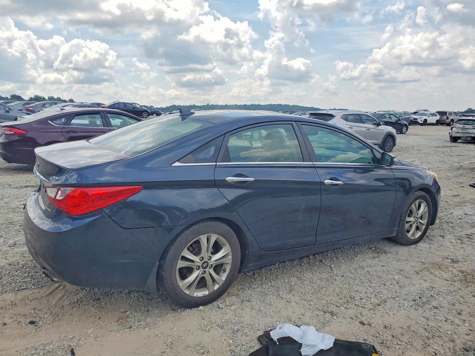 2011 Hyundai Sonata მანქანა იყიდება აუქციონზე, vin: 5NPEC4AB3BH305308, აუქციონის ნომერი: 56758416