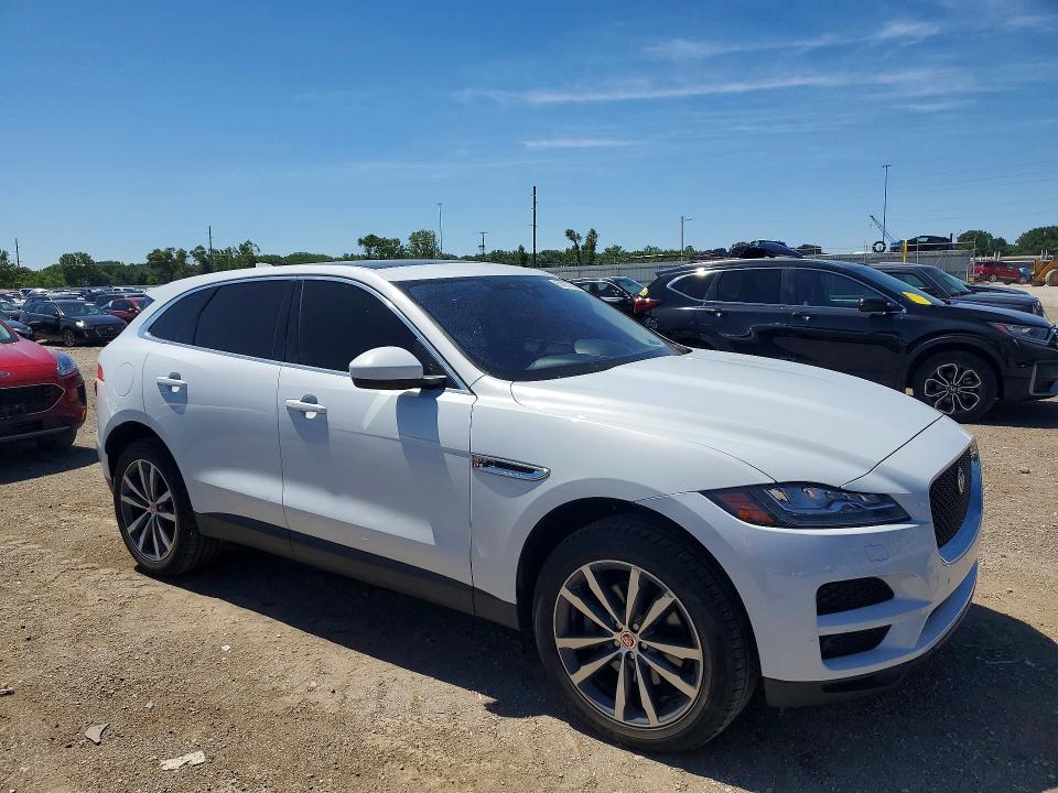 Продажа на аукционе авто 2017 Jaguar F-pace, vin: SADCK2BV2HA898977, номер лота: 54307036