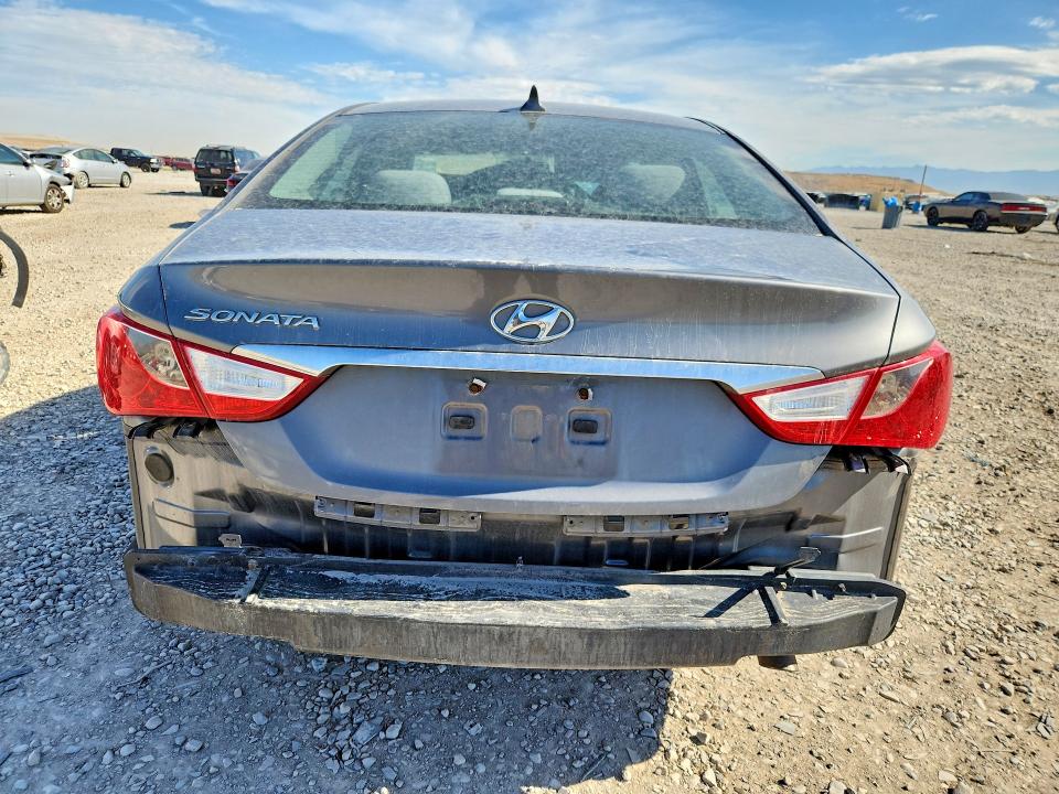 58832726 :رقم المزاد ، 5NPEB4AC1BH128043 vin ، 2011 Hyundai Sonata مزاد بيع