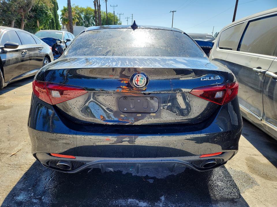 Aukcja sprzedaży 2017 Alfa Romeo Giulia, vin: ZARFAECN6H7549593, numer aukcji: 55759496