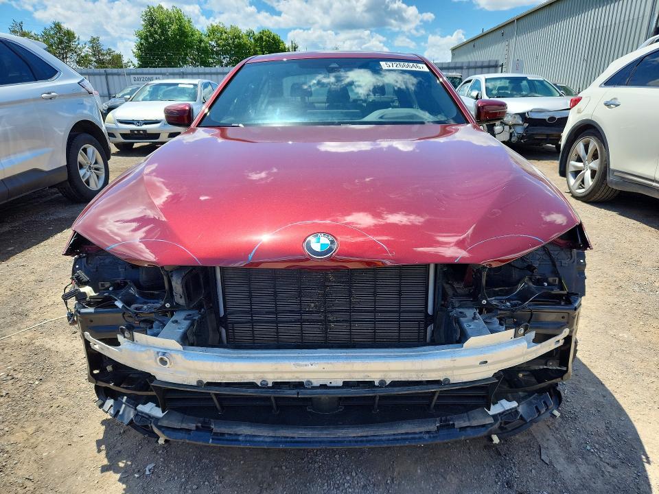 57266646 :رقم المزاد ، WBA13BJ02NCK85082 vin ، 2022 Bmw 530 مزاد بيع