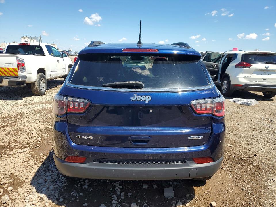 57077116 :رقم المزاد ، 3C4NJDBB2HT640329 vin ، 2017 Jeep Compass مزاد بيع