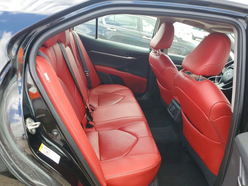Продажа на аукционе авто 2018 Toyota Camry, vin: 4T1BZ1HK4JU013480, номер лота: 57152916