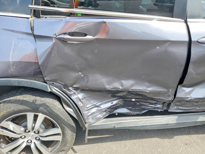 58492516 :رقم المزاد ، 5FNYF6H58JB026529 vin ، 2018 Honda Pilot مزاد بيع