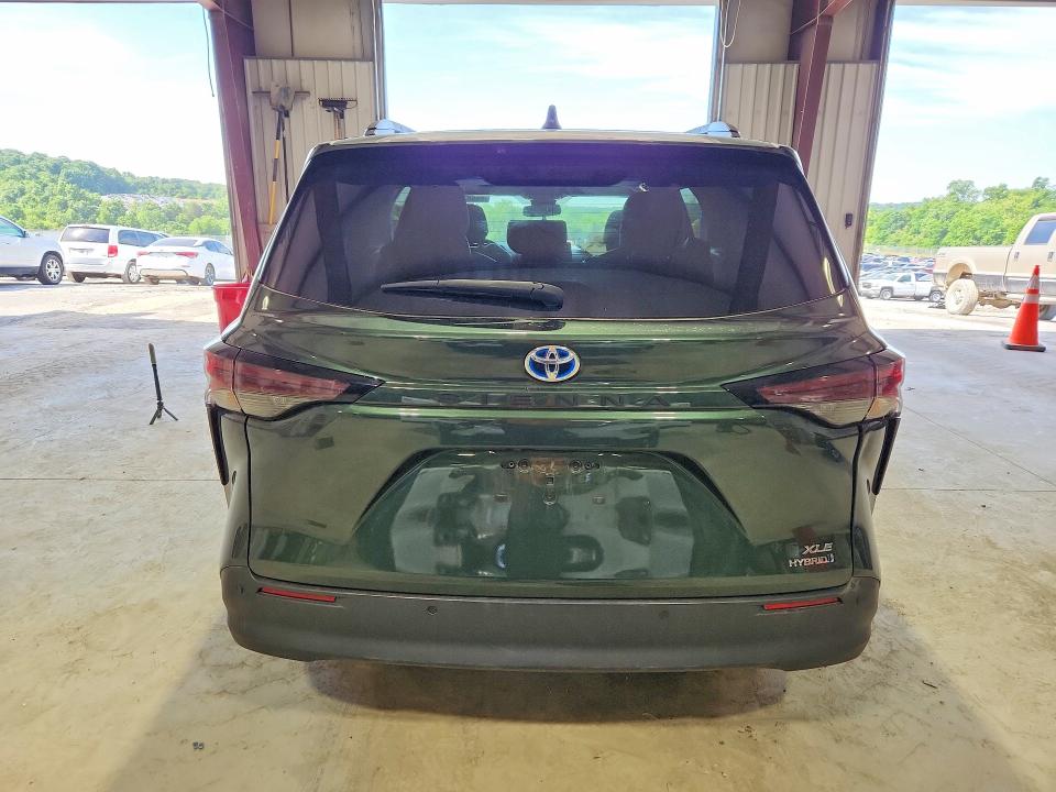 2023 Toyota Sienna მანქანა იყიდება აუქციონზე, vin: 5TDYRKEC6PS146126, აუქციონის ნომერი: 58604906