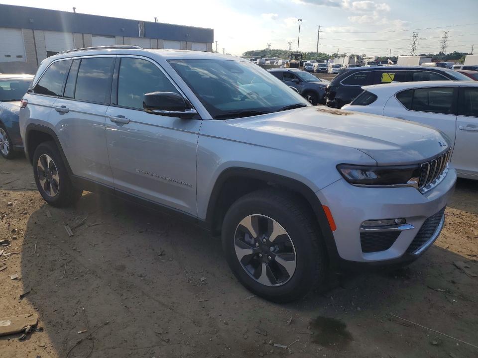 Auction sale of the 2025 Jeep Grand Cherokee, vin: 1C4RJYB6XS8665870, lot number: 55816646