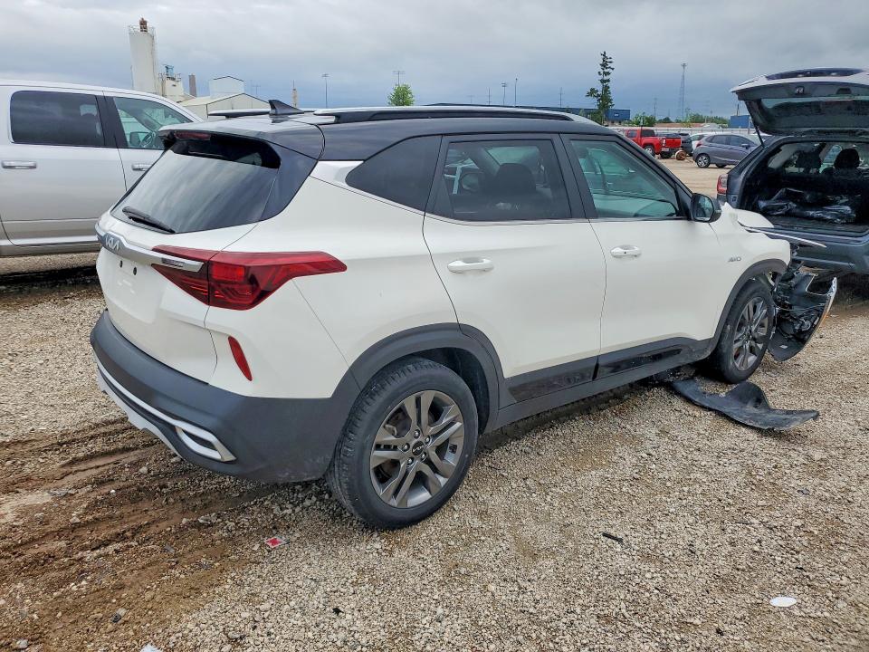 55825316 :رقم المزاد ، KNDEUCAA9N7301478 vin ، 2022 Kia Seltos مزاد بيع