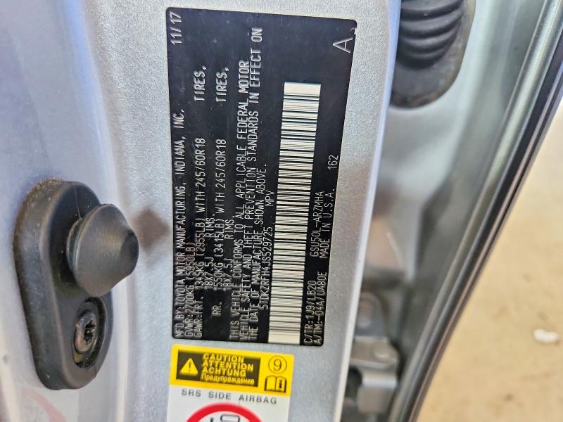 2018 Toyota Highlander მანქანა იყიდება აუქციონზე, vin: 5TDKZRFH4JS529725, აუქციონის ნომერი: 56797746