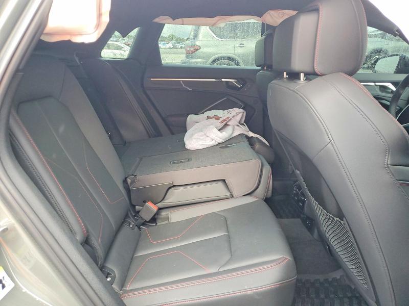 57441276 :رقم المزاد ، WA1EECF38S1083596 vin ، 2025 Audi Q3 مزاد بيع