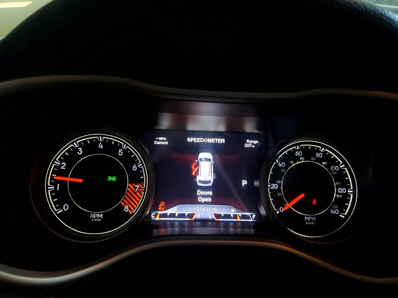 58075336 :رقم المزاد ، 1C4PJMBS5FW777135 vin ، 2015 Jeep Cherokee مزاد بيع