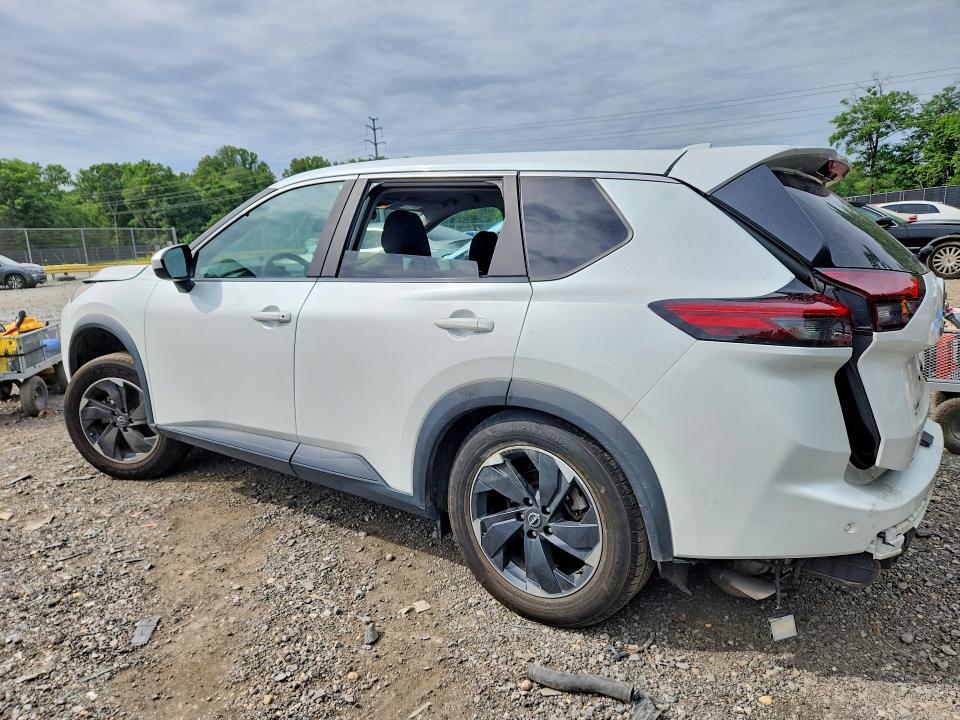 2024 Nissan Rogue მანქანა იყიდება აუქციონზე, vin: 5N1BT3BB0RC681977, აუქციონის ნომერი: 57702296