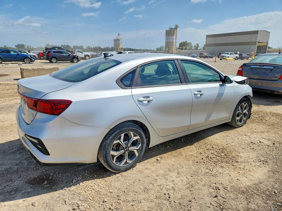 56629636 :رقم المزاد ، 3KPF24ADXLE142414 vin ، 2020 Kia Forte مزاد بيع