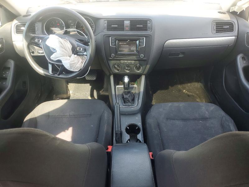56137826 :رقم المزاد ، 3VW267AJ6GM213627 vin ، 2016 Volkswagen Jetta مزاد بيع