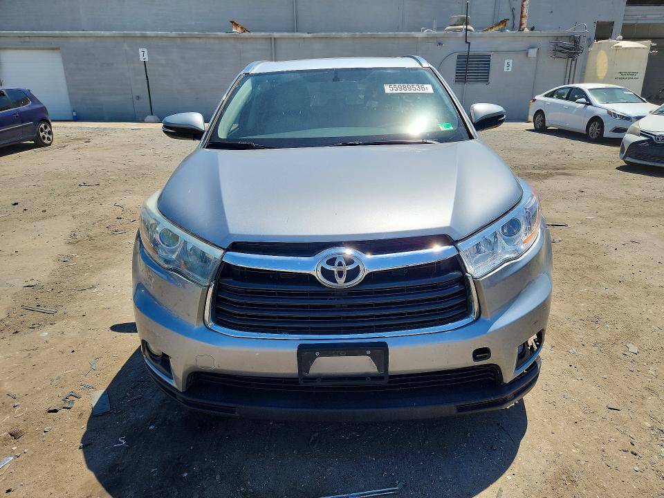 2016 Toyota Highlander მანქანა იყიდება აუქციონზე, vin: 5TDJKRFH6GS288890, აუქციონის ნომერი: 55989536