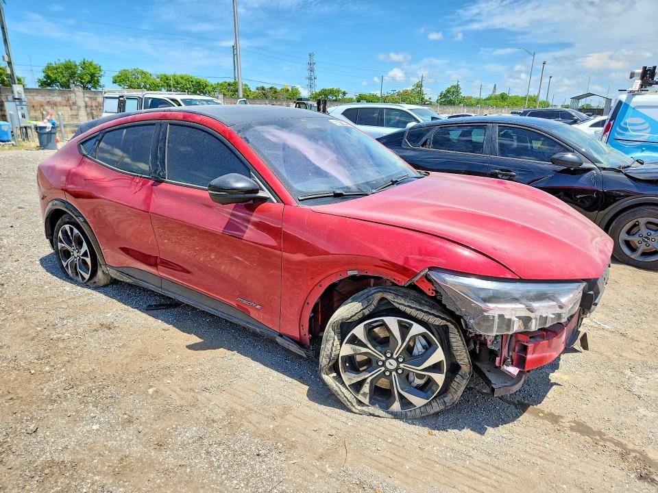 2021 Ford Mustang Mach-e მანქანა იყიდება აუქციონზე, vin: 3FMTK3RM2MMA18979, აუქციონის ნომერი: 55611446