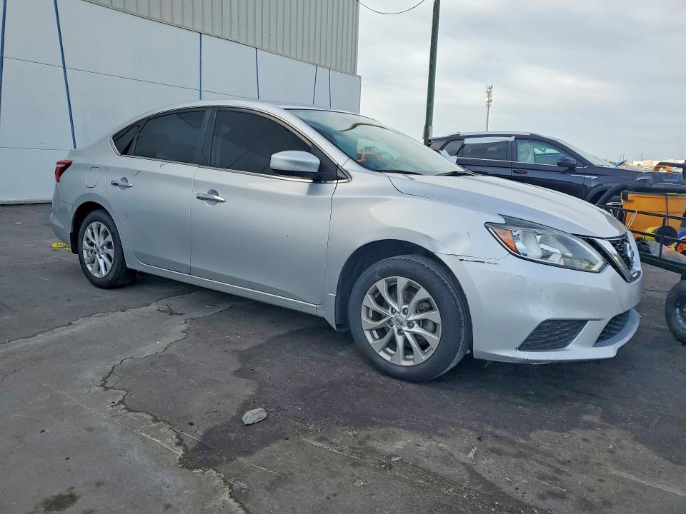 56035736 :رقم المزاد ، 3N1AB7AP6KY255198 vin ، 2019 Nissan Sentra مزاد بيع