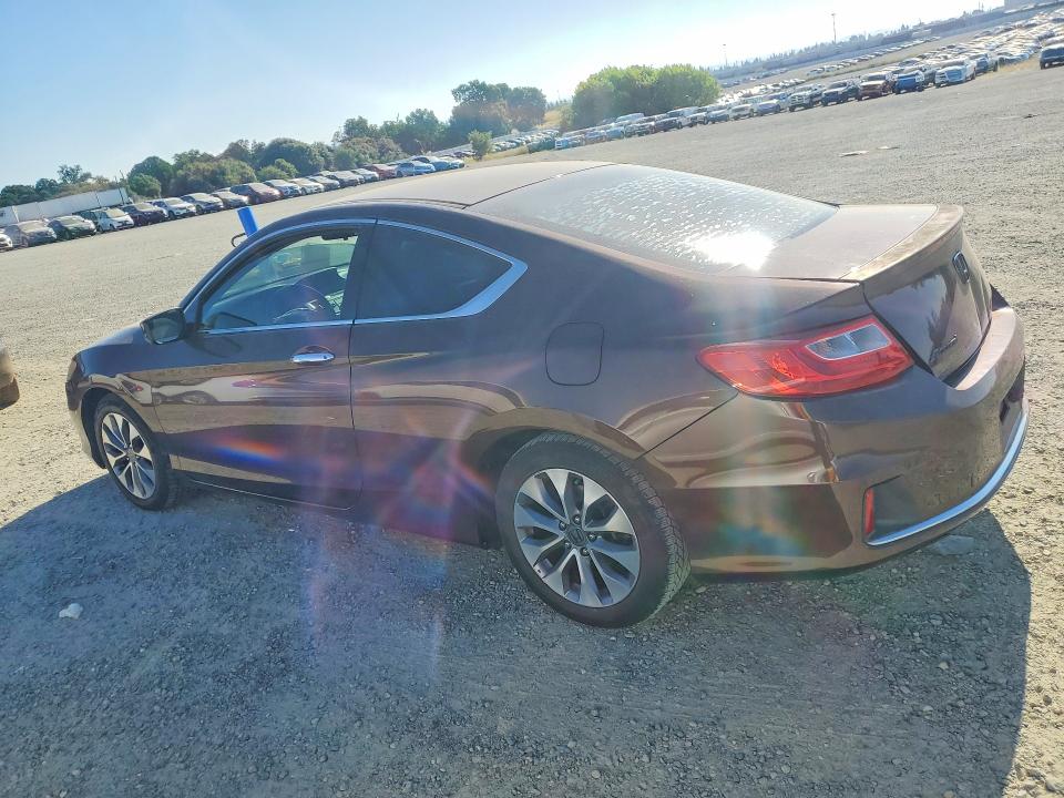 Auction sale of the 2013 Honda Accord, vin: 1HGCT1B32DA009544, lot number: 58122756