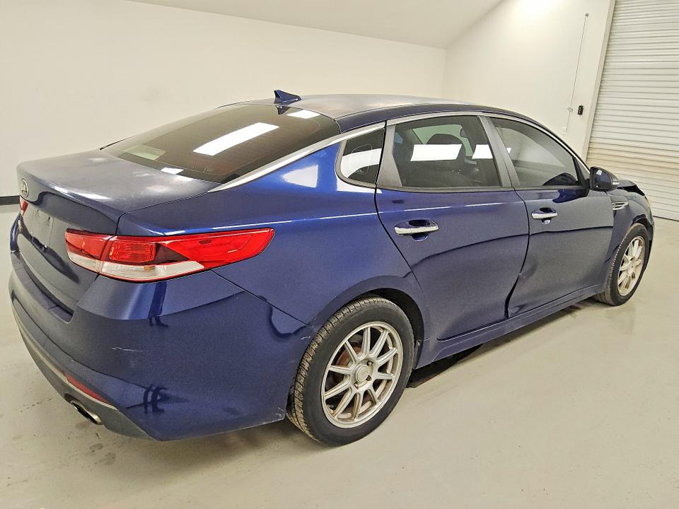 Продажа на аукционе авто 2016 Kia Optima, vin: 5XXGT4L3XGG076837, номер лота: 57261666