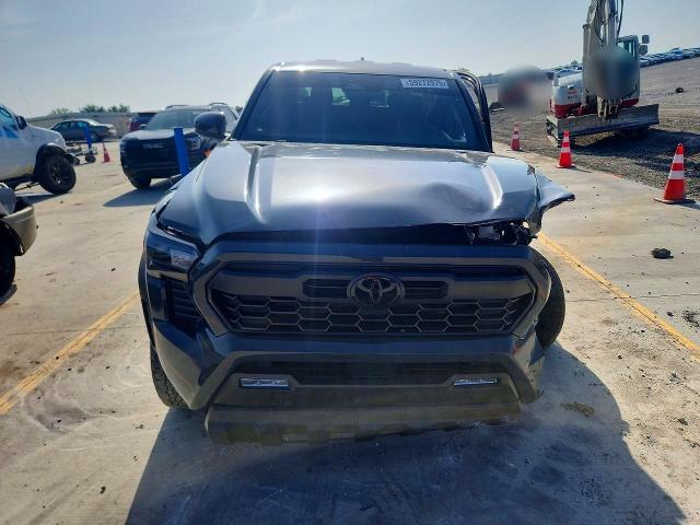 2026 Toyota Tacoma მანქანა იყიდება აუქციონზე, vin: 3TMLB5JN7TM214015, აუქციონის ნომერი: 59272976