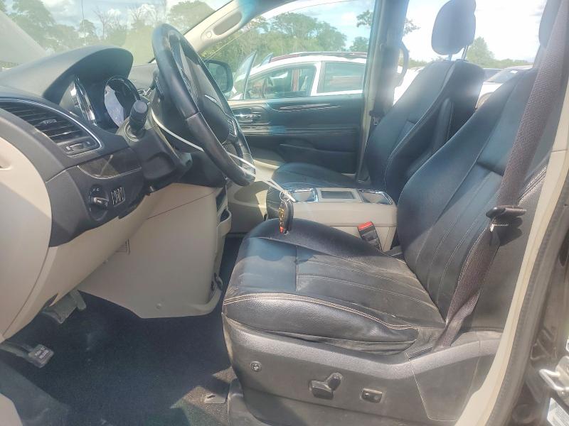 58392796 :رقم المزاد ، 2C4RC1BG1DR743860 vin ، 2013 Chrysler Town & Country مزاد بيع