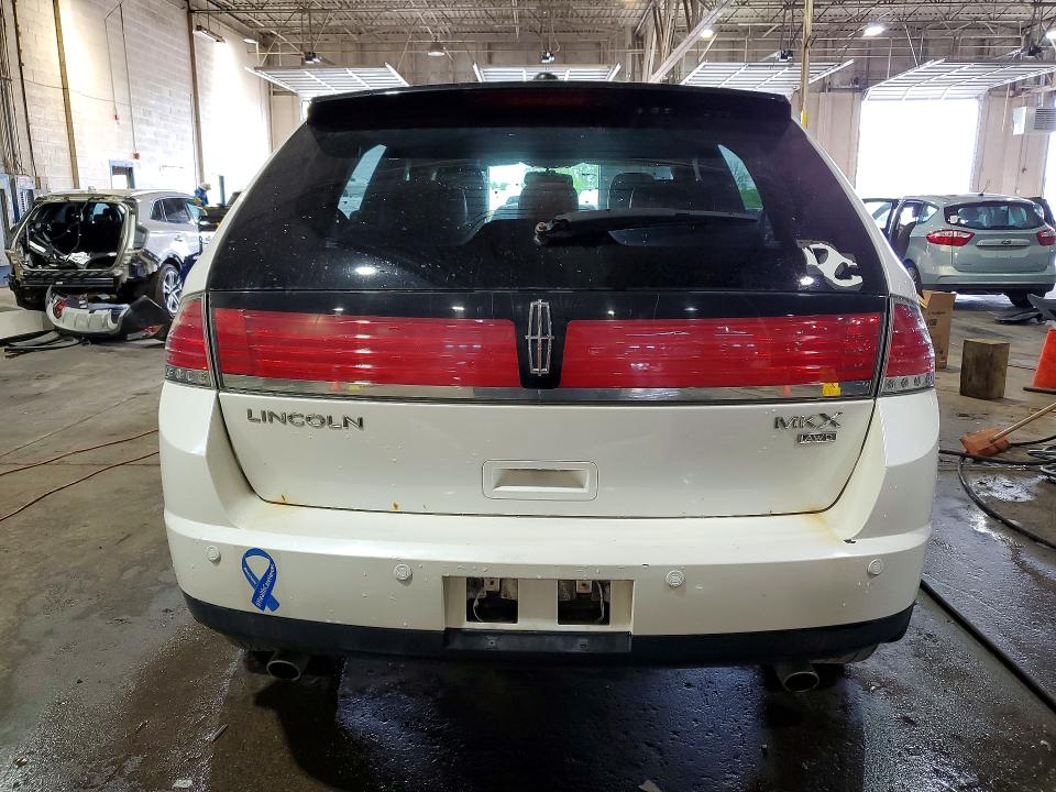 56776476 :رقم المزاد ، 2LMDJ8JCXABJ02167 vin ، 2010 Lincoln Mkx مزاد بيع