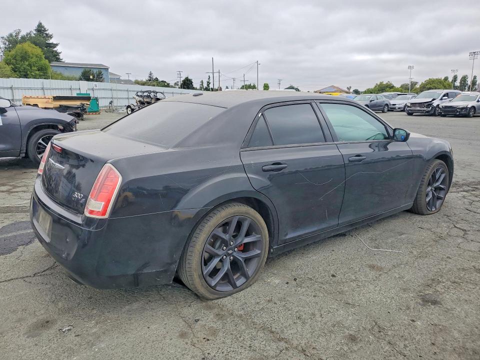 Auction sale of the 2014 Chrysler 300, vin: 2C3CCABGXEH136132, lot number: 58507756