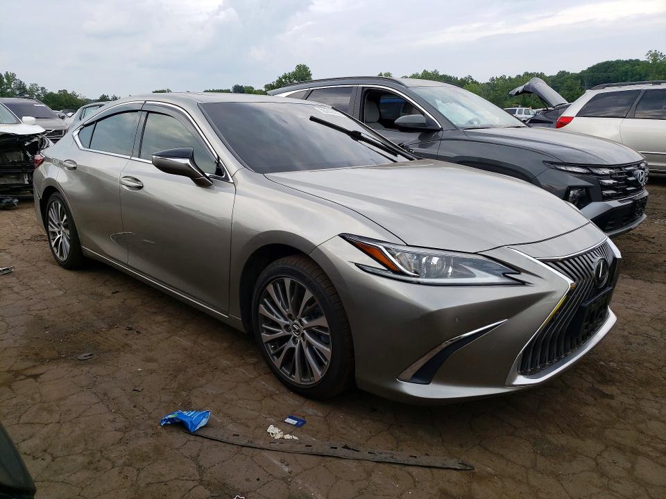 2019 Lexus Es მანქანა იყიდება აუქციონზე, vin: 58ABZ1B16KU038410, აუქციონის ნომერი: 58749406