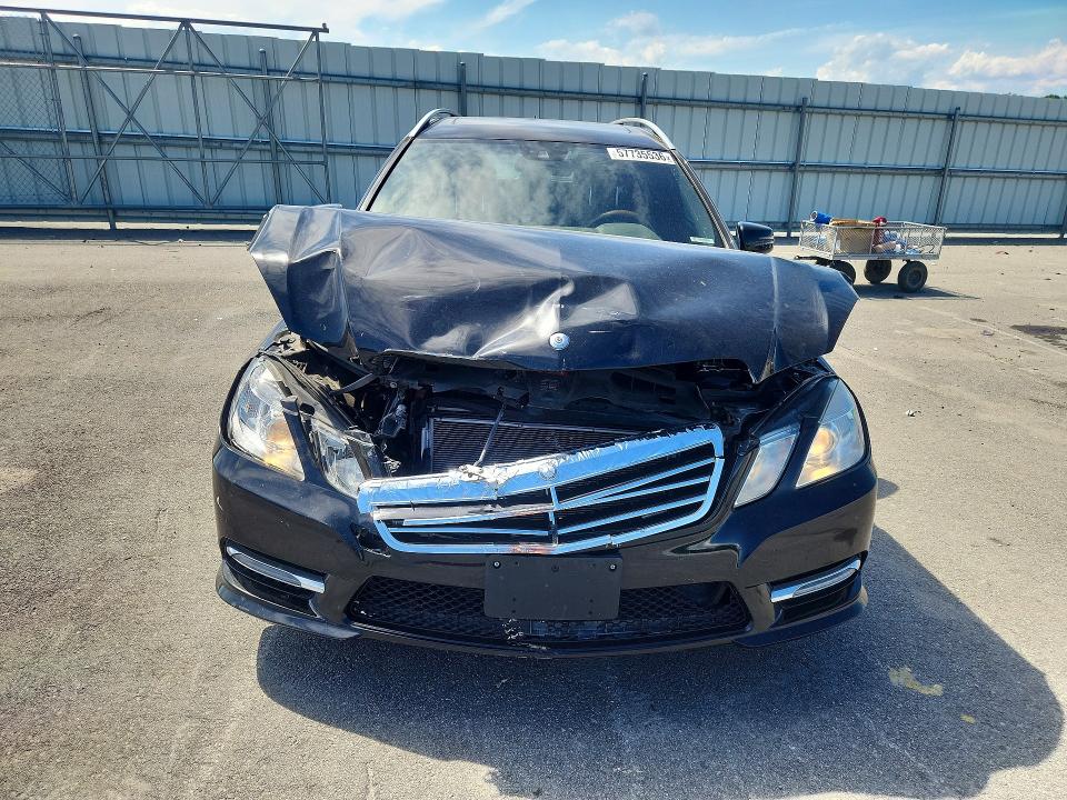 57735536 :رقم المزاد ، WDDHH8JB1DA703610 vin ، 2013 Mercedes-benz E مزاد بيع