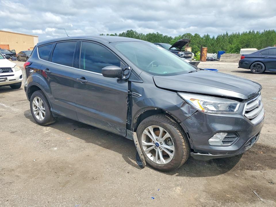 55214366 :رقم المزاد ، 1FMCU0GD7KUA11241 vin ، 2019 Ford Escape مزاد بيع