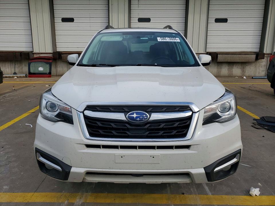 58613606 :رقم المزاد ، JF2SJAWC3JH546292 vin ، 2018 Subaru Forester مزاد بيع
