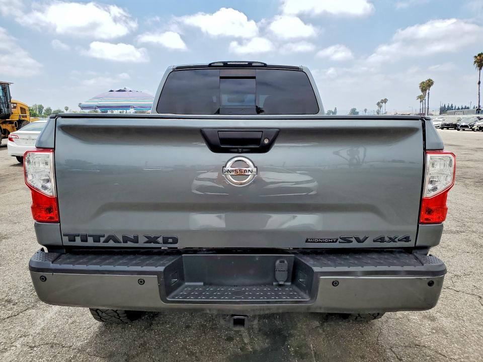 Продажа на аукционе авто 2018 Nissan Titan Xd, vin: 1N6BA1F4XJN515854, номер лота: 58131226