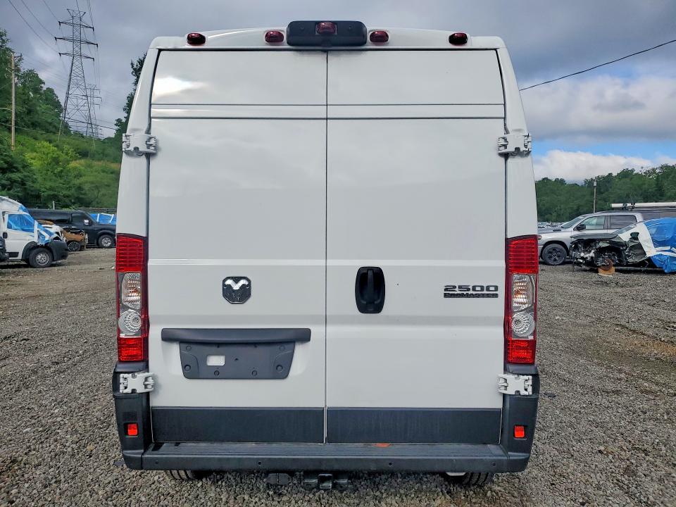 57153326 :رقم المزاد ، 3C6LRVDG2SE560787 vin ، 2025 Ram Promaster 2500 مزاد بيع