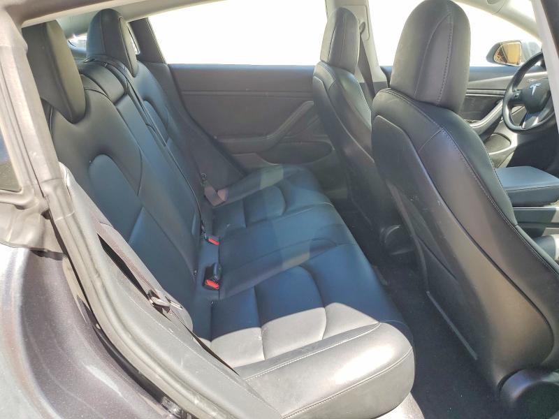 Продажа на аукционе авто 2018 Tesla Model 3, vin: 5YJ3E1EB5JF093180, номер лота: 57569146