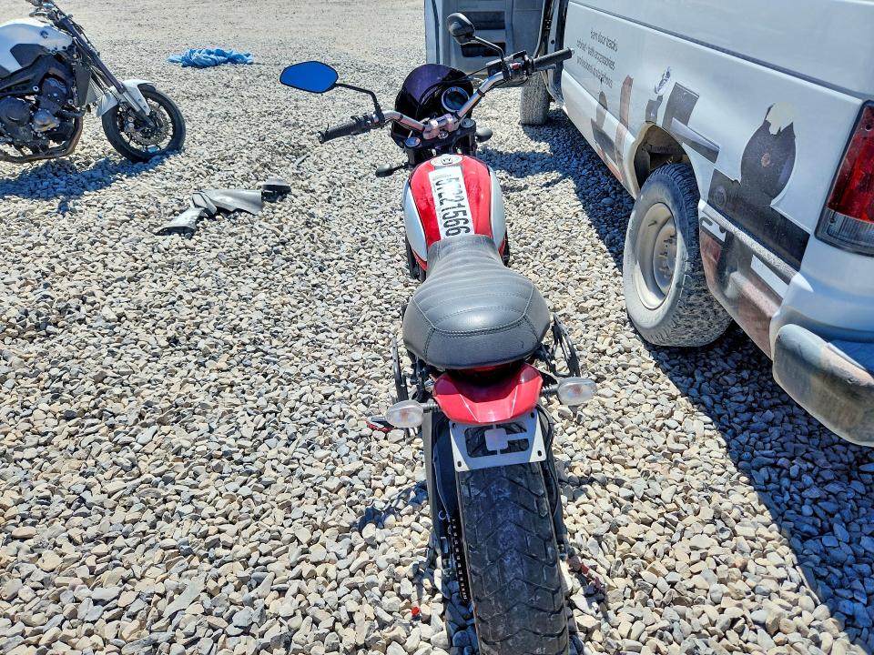 57221566 :رقم المزاد ، ML015ANM4JT013969 vin ، 2018 Ducati Scrambler مزاد بيع