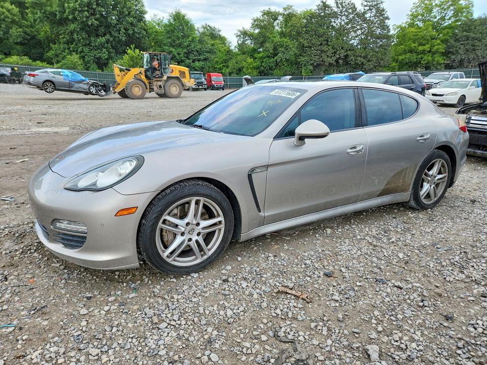 57211606 :رقم المزاد ، WP0AA2A73BL010466 vin ، 2011 Porsche Panamera مزاد بيع