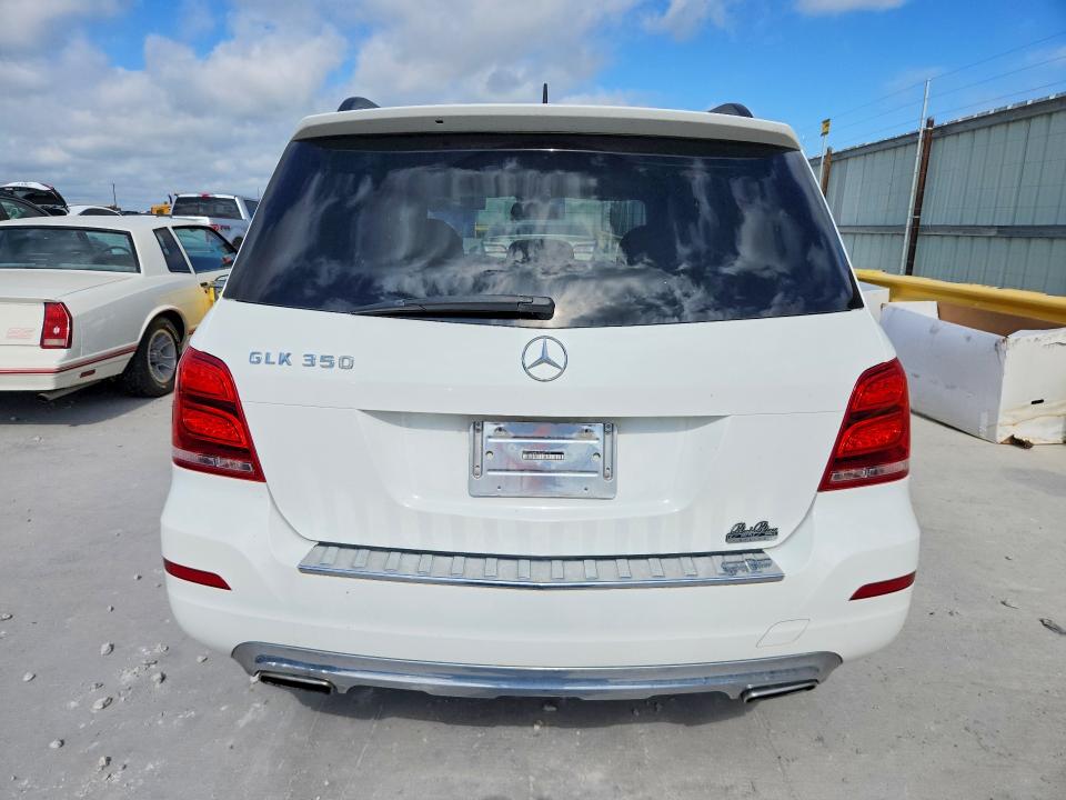 Продаж на аукціоні авто 2015 Mercedes-benz Glk, vin: WDCGG5HB1FG347747, номер лоту: 56998556
