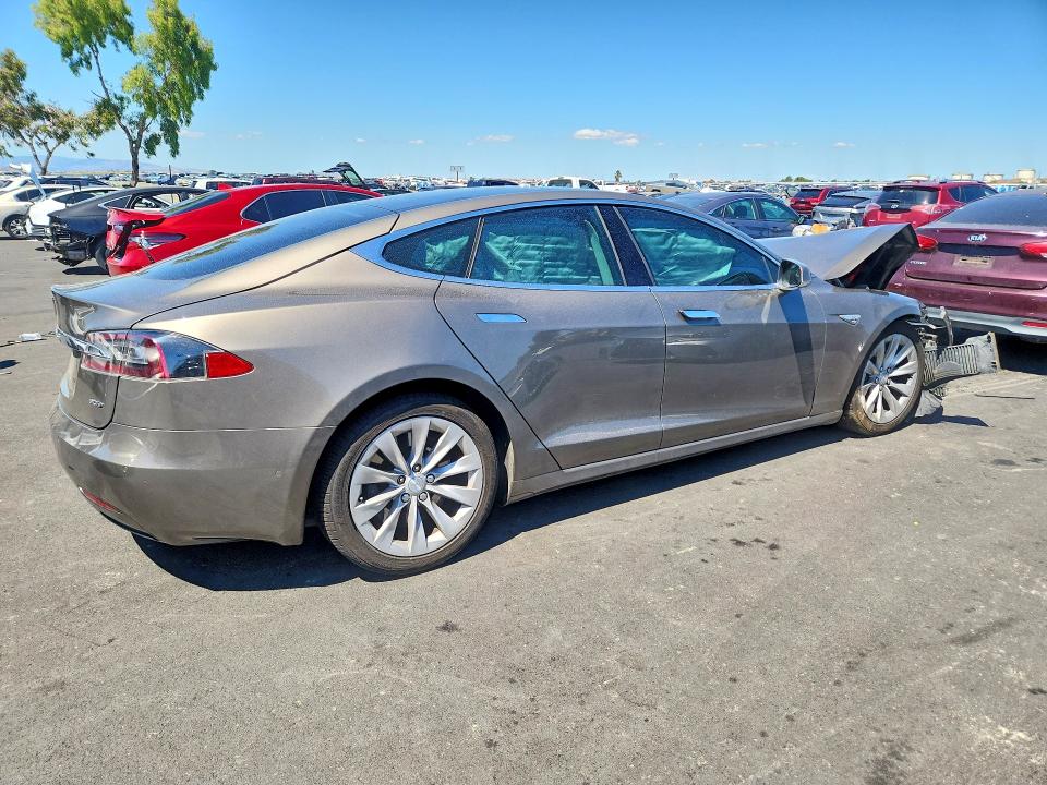 Aukcja sprzedaży 2016 Tesla Model S, vin: 5YJSA1E2XGF149808, numer aukcji: 56639386