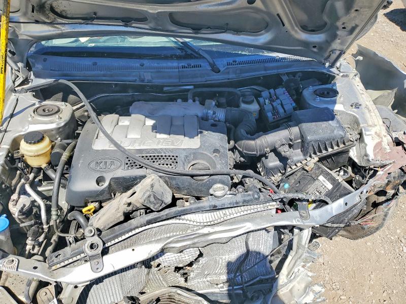 59016896 :رقم المزاد ، KNAFB121045314799 vin ، 2004 Kia Spectra مزاد بيع