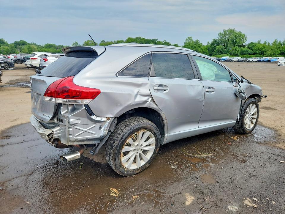 58608856 :رقم المزاد ، 4T3BA3BB2FU072778 vin ، 2015 Toyota Venza مزاد بيع