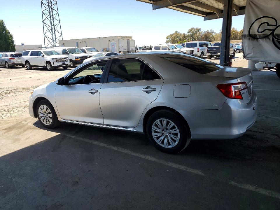 57078086 :رقم المزاد ، 4T4BF1FK4CR193614 vin ، 2012 Toyota Camry مزاد بيع
