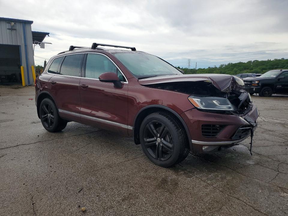 56775426 :رقم المزاد ، WVGRF7BP9HD000748 vin ، 2017 Volkswagen Touareg مزاد بيع