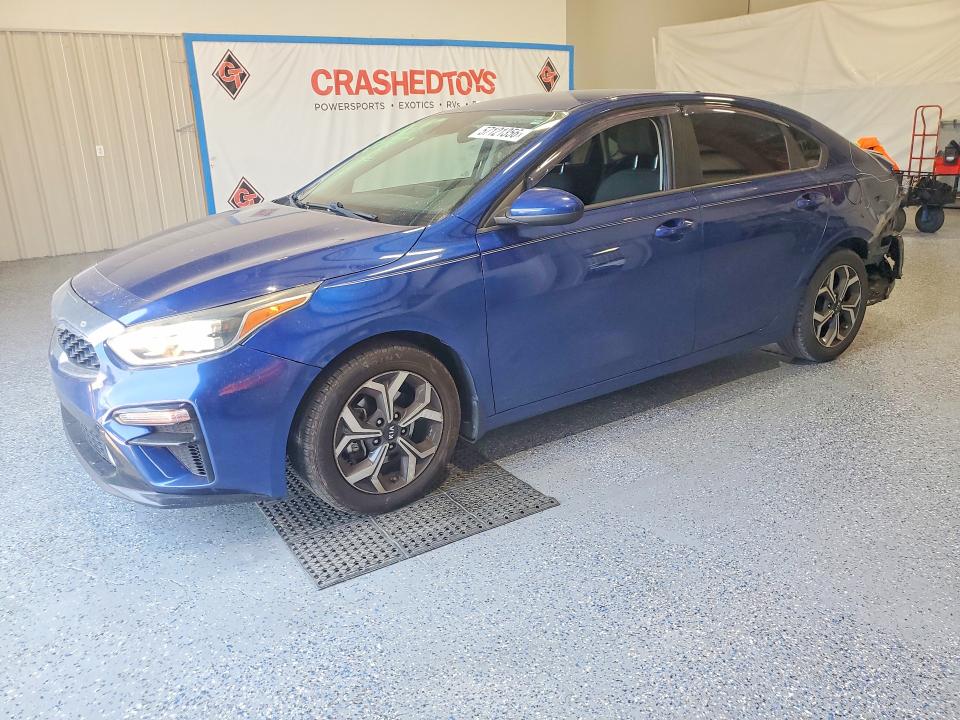 2021 Kia Forte მანქანა იყიდება აუქციონზე, vin: 3KPF24AD1ME309423, აუქციონის ნომერი: 57121356